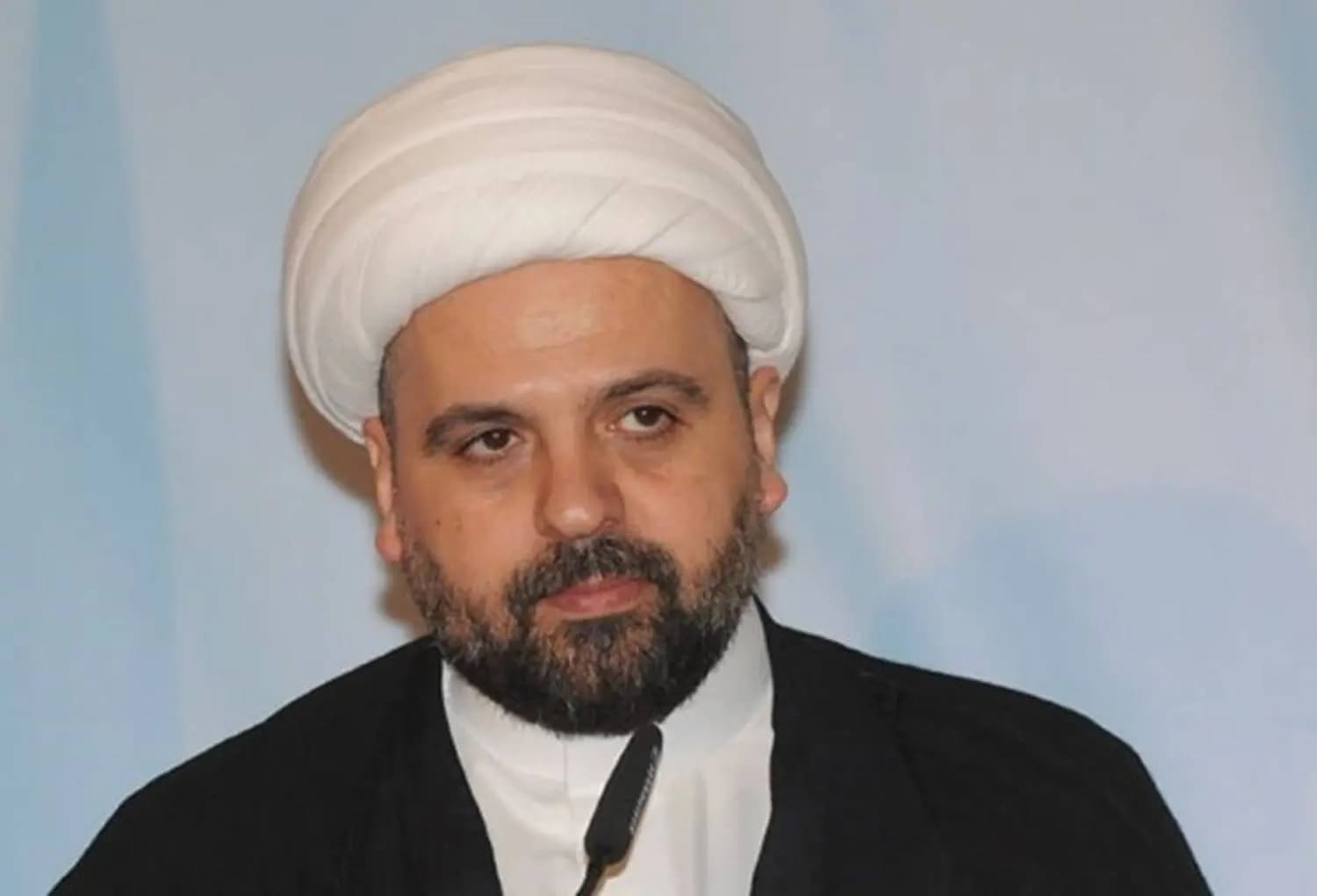 قبلان: أقل واجبات الحكومة تكوين "خلية أزمة" لا لمواجهة الأزمة الأوكرانية