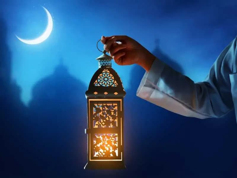 مركز الفلك الدولي يحدد أول أيام عيد الفطر!