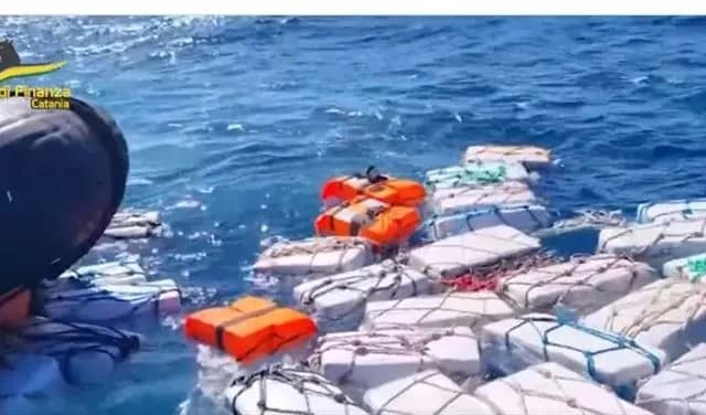 إيطاليا: أكبر عملية تهريب للكوكايين في تاريخ البلاد
