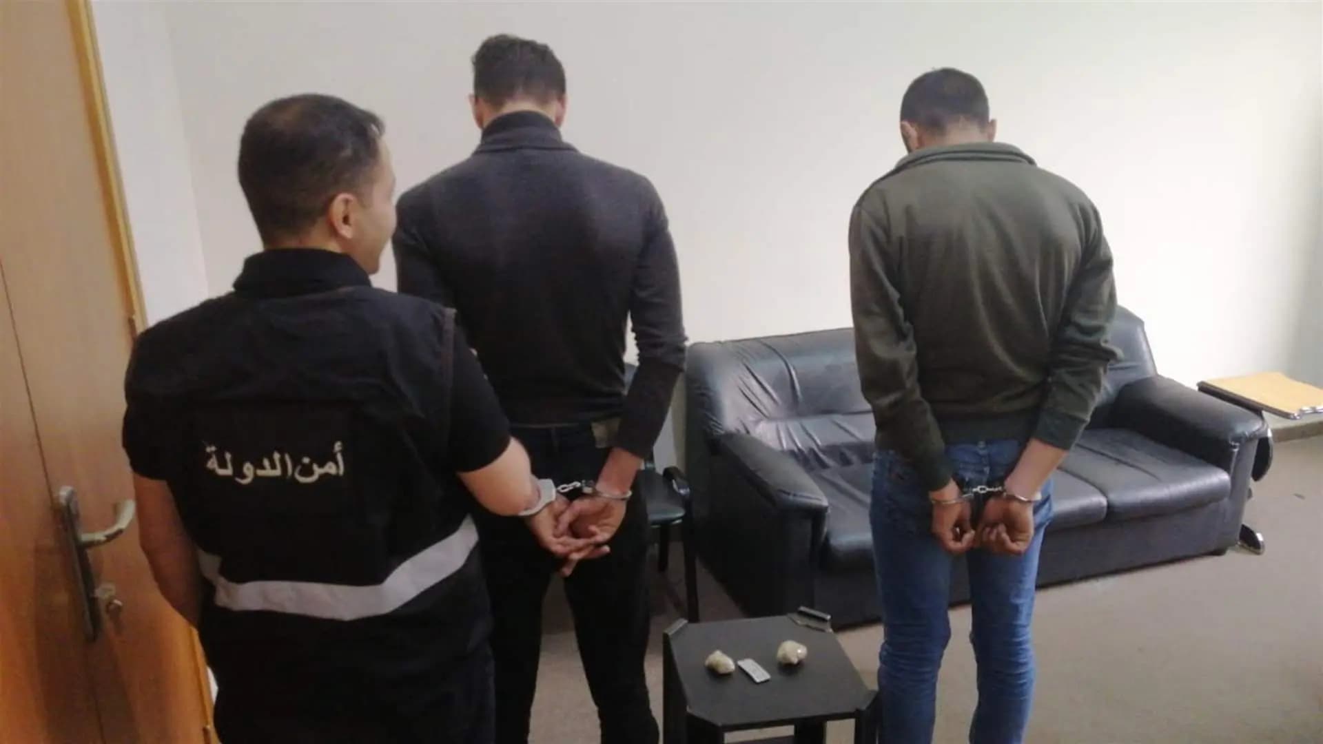 أمنُ الدّولة توقفُ مروجي مخدّرات في هذهِ المنطقة