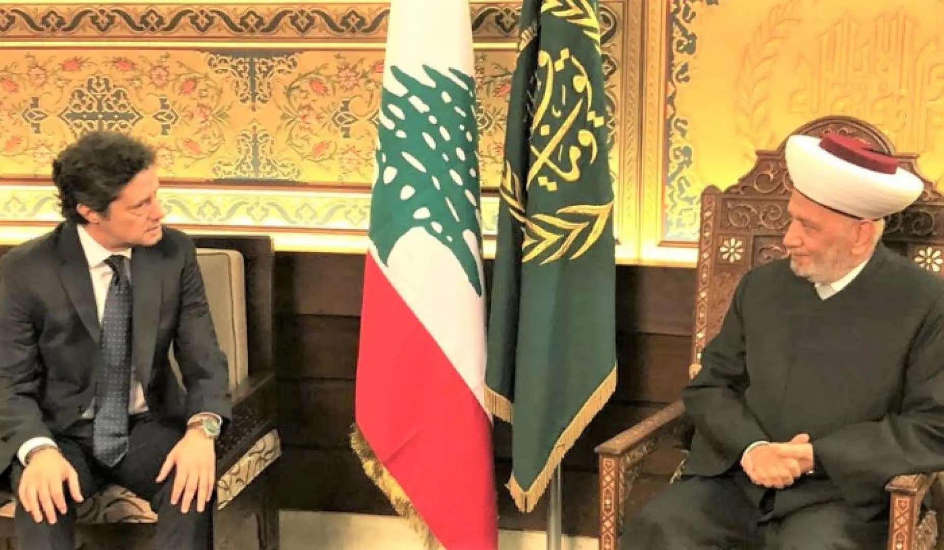 وزير الاعلام من دار الفتوى :لبنان ليس على ما يرام