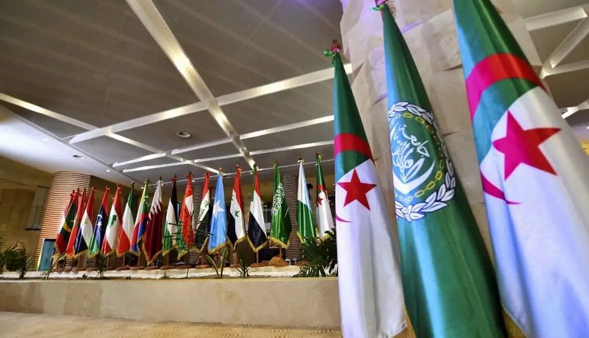 مفاجأة في القمة العربية