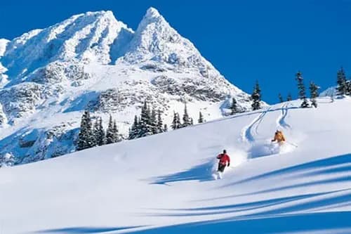 نيسان يودّع لبنان بالثلج..!