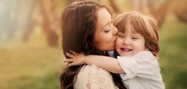 تحديات الأم المثالية اليوم أكبر من تحدياتها في الماضي