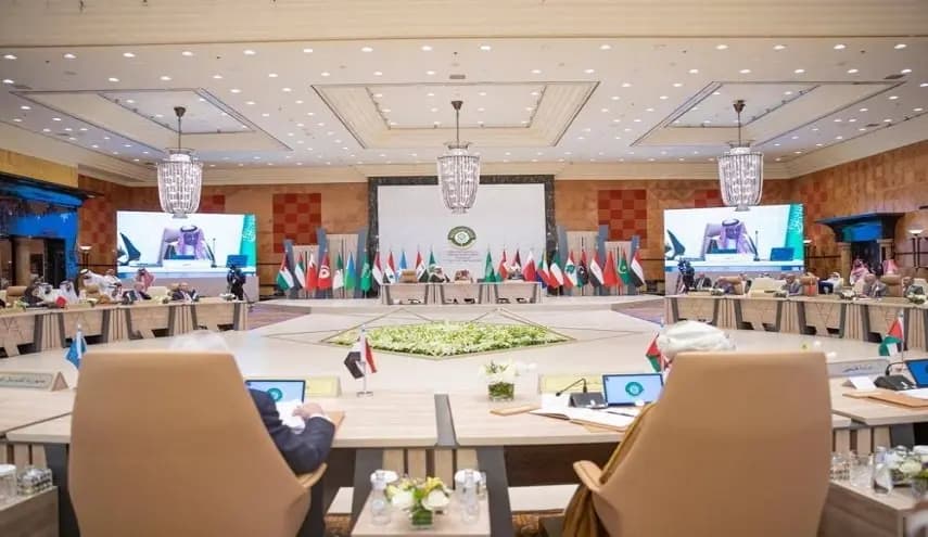 لبنان في قمّة جدّة كان على لائحةِ الانتظارِ ووفدُهُ عادَ خالِيَ الوفاض!