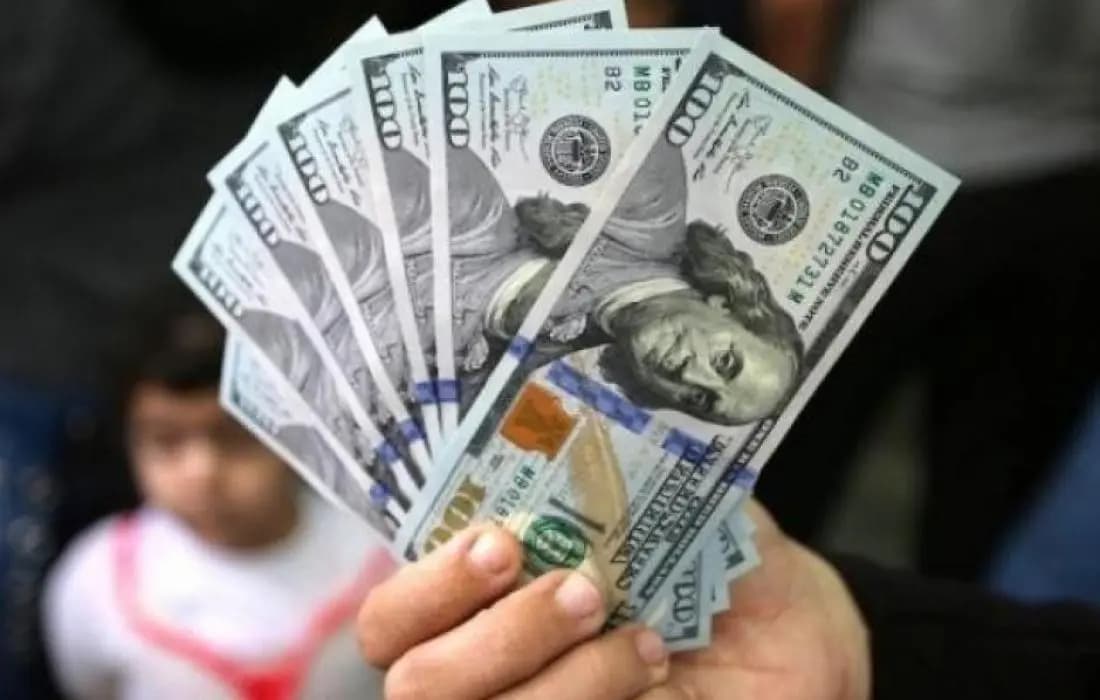 افتتاحية الدولار