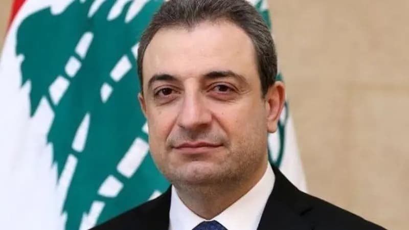 أبو فاعور: مجلس الوزراء قبل بتسوية لفظية لا تحل المشكلة