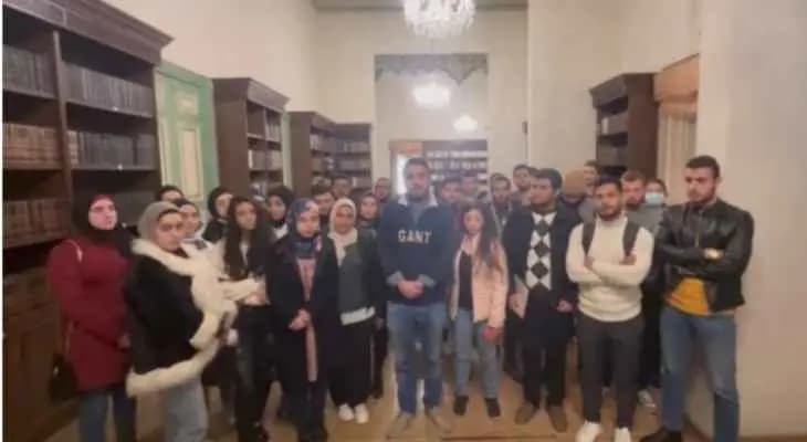 طلاب الجامعة اللبنانية أطلقوا حملة تضامنية مع أساتذتهم في إضرابهم المفتوح