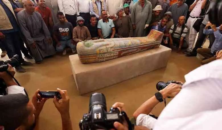 اكتشاف أكبر ورشتين للتحنيط.. في مصر!