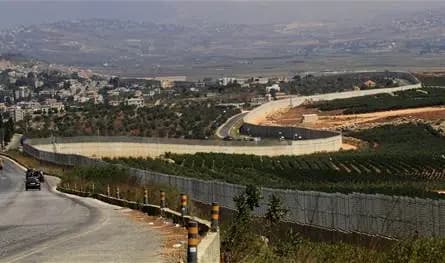 تحركات معادية و تحليق مسيرات... ماذا يجري في الجنوب؟