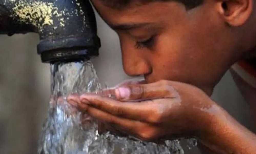 فحص جودة المياه في طرابلس