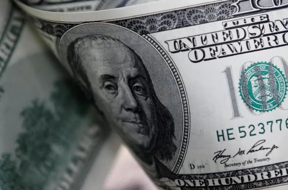 كيف افتتح الدولار اليوم؟