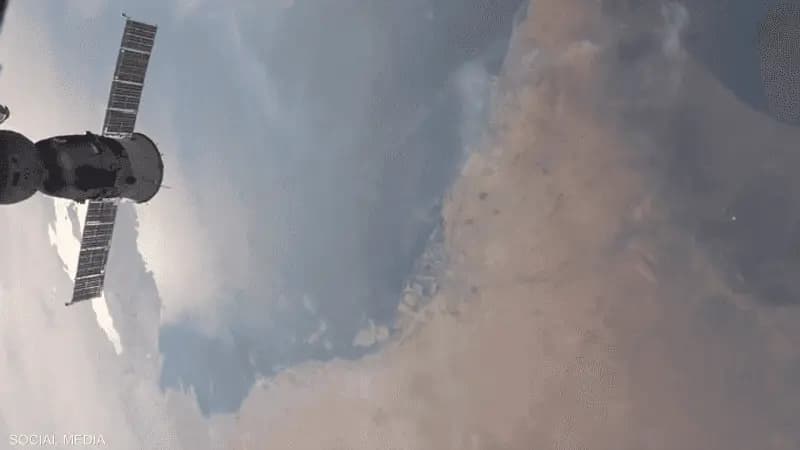 النيادي يوثّق إعصار بحر العرب من الفضاء