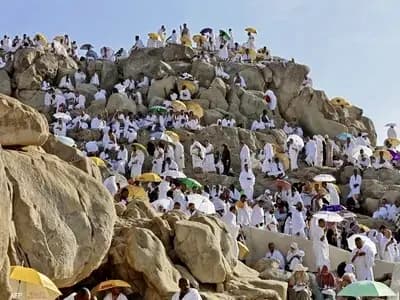 وفاةُ معتمرة على جبلِ عرفات