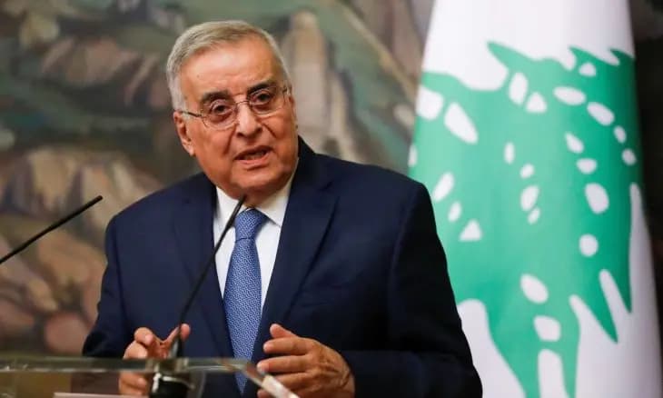 بوحبيب: المغتربون شريان الحياة الرئيسي للبلد