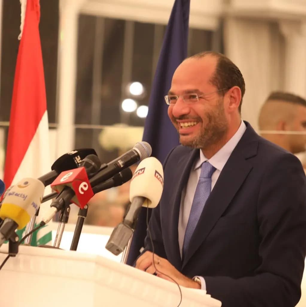 مراد تعقيباً على تغريدةِ وهاب: ضروري تفيقو معاليك!