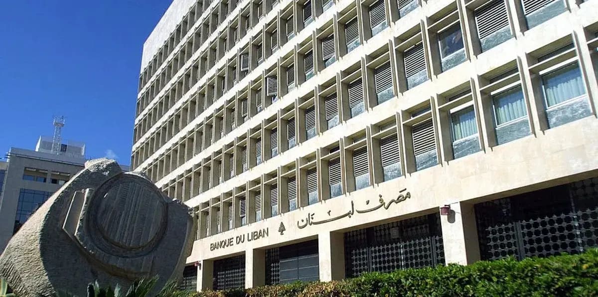 أعمال صيانة في مكتب نائب الحاكم... ما القصّة؟