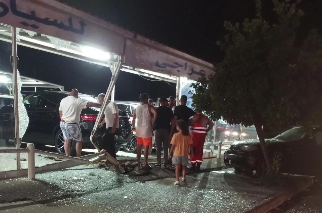 نجاة عائلة بأعجوبة... ما التفاصيل؟