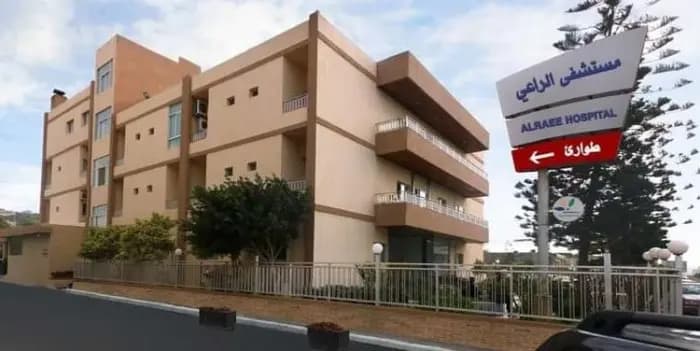 حادث انزلاق على الشاطئ... ما القصة؟