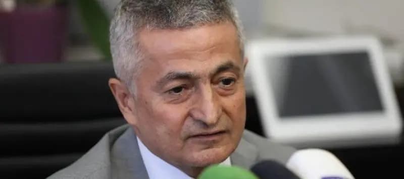 وزير المال يرفع قانون الموازنة إلى الحكومة