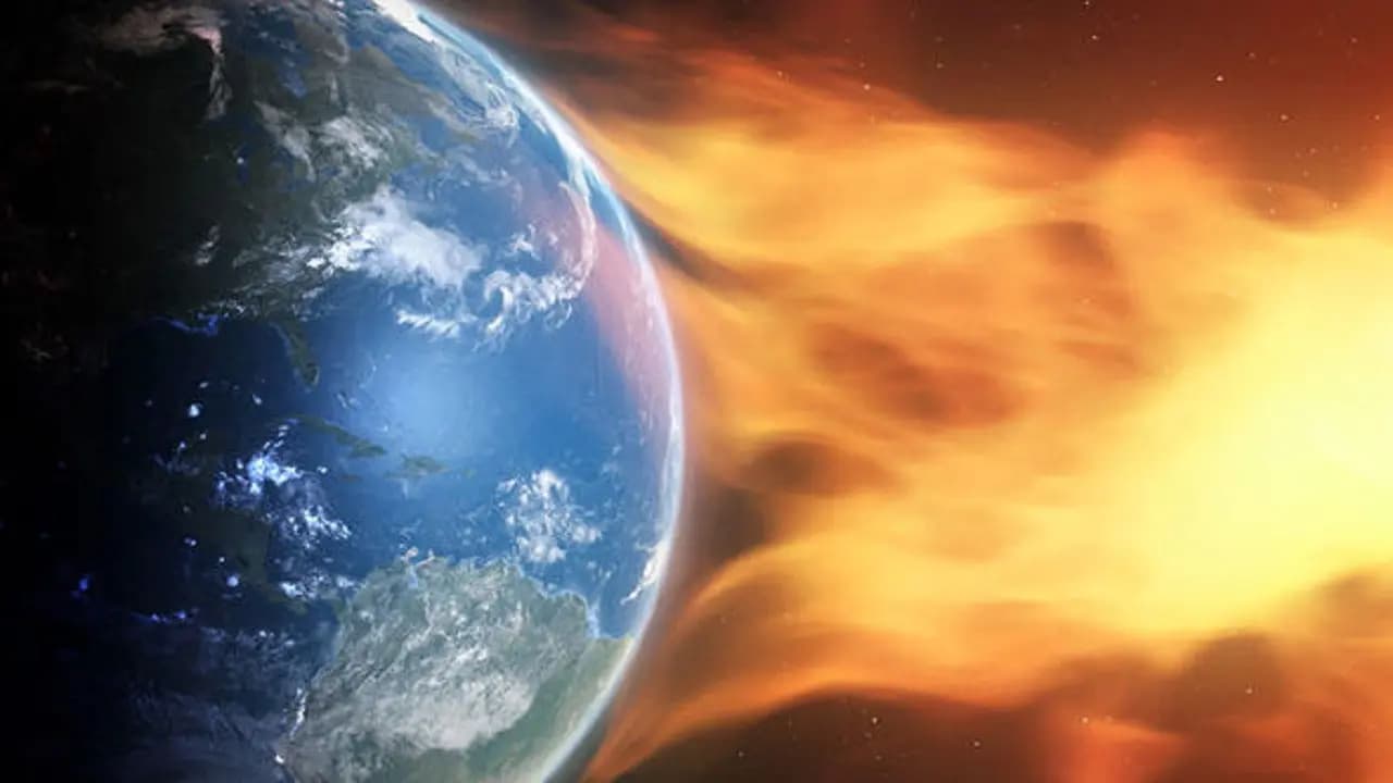 خلالَ عامين.. عاصفةٌ شمسيةٌ قد تقضي على الأنترنت