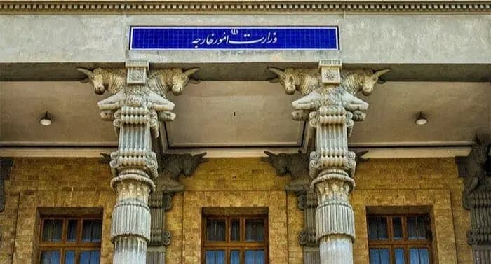 الخارجية الإيرانية: سنتخذُ الإجراءَ المناسبَ للرّدِ على العقوباتِ الأوروبية