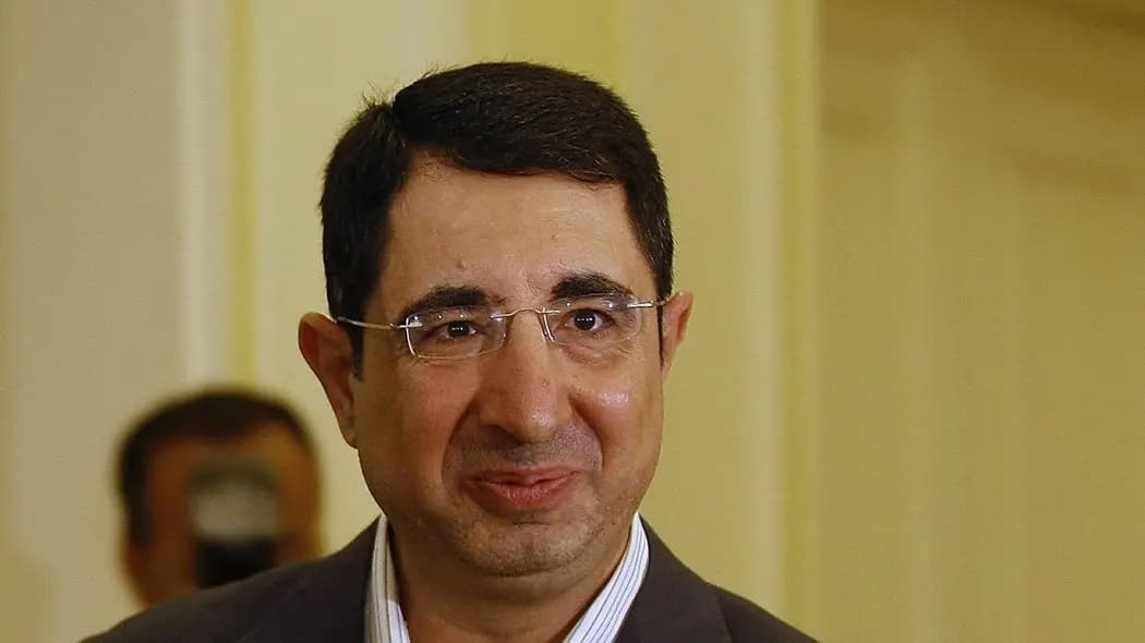 لا أحدَ لديهِ الرّغبةُ في انتخابِ رئيس.. الحاج حسن: أنتُم واهمون