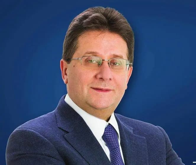 كنعان:إقرار لجنة المال والموازنة شمعة لنهوض لبنان من أزمته