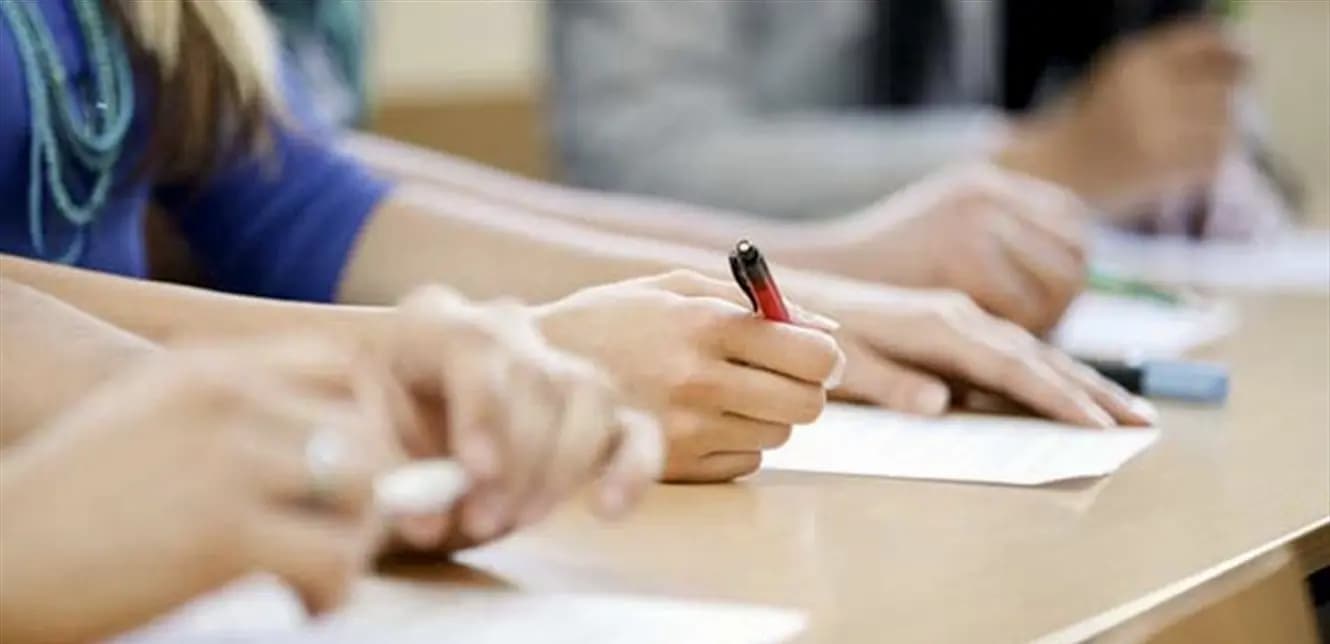 إليكم نسب النجاح في فرعي علوم الحياة والعلوم العامة