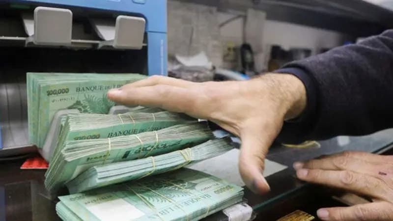 ٣ سيناريوهات محتملة.. هكذا ستُصرف رواتب القطاع العام