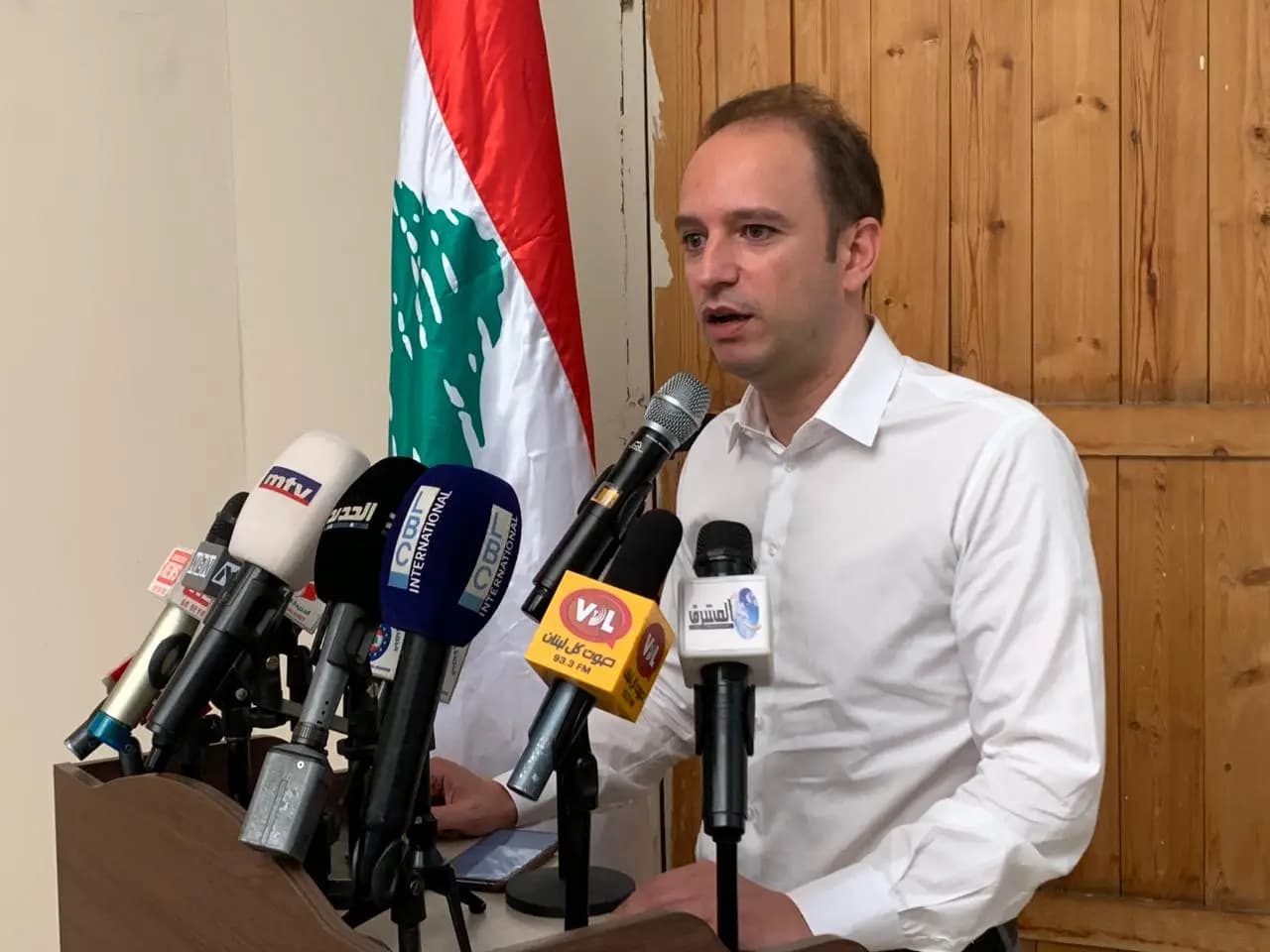 خضر يحذّر: هناك من يذهب بملف النزوح السوري إلى مكان آخر