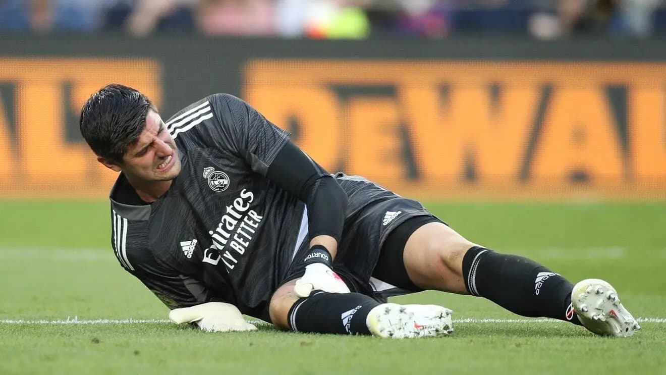 إصابة "كورتوا".. حارس ريال مدريد