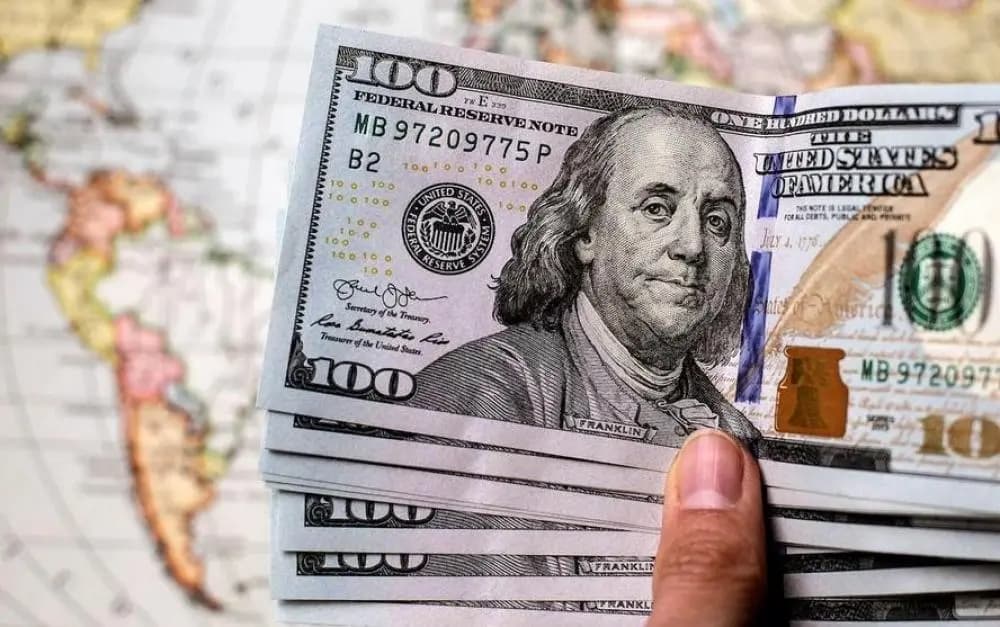 كيف افتتح سعر الدولار اليوم؟