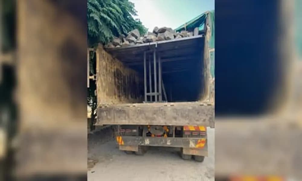 بالصورة..طريقة مبتكرة في تهريب السوريين