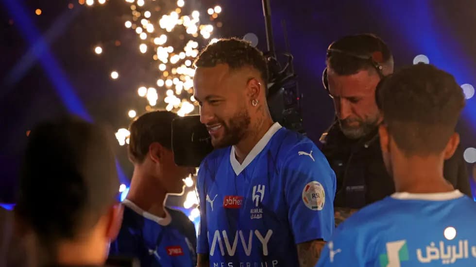 الهلال السعودي يُقدِّم لاعبَه الجديد نيمار