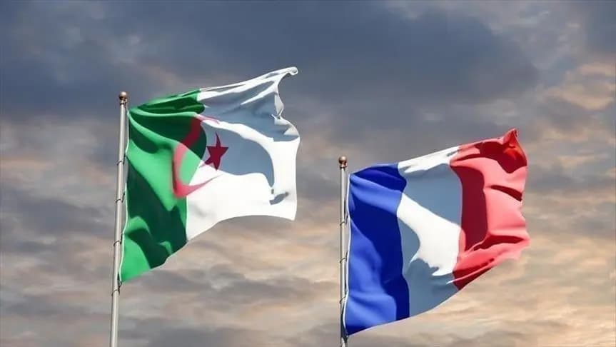 هل طلبت فرنسا استخدام الأجواء الجزائرية لتنفيذ عملية في النيجر؟