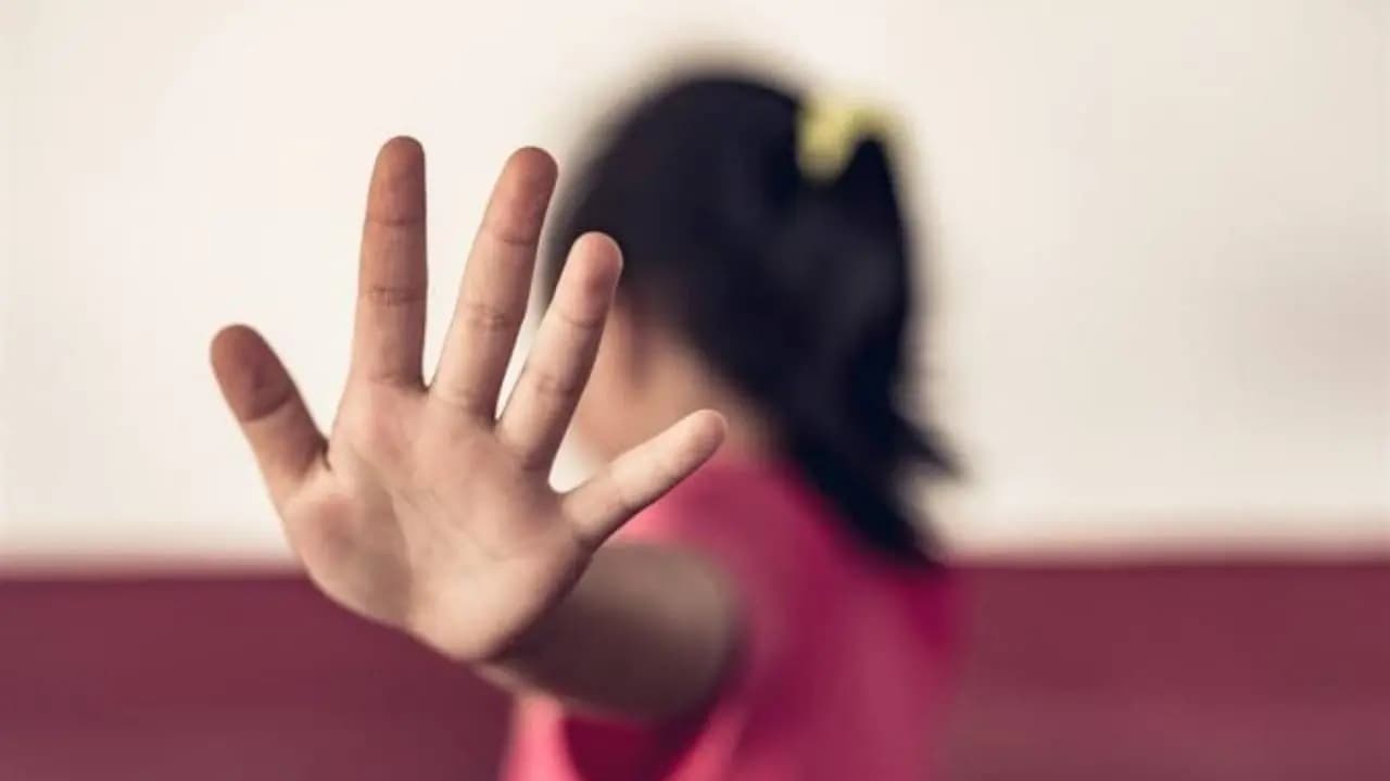 في طرابلس.. خمسينيّ حاول التحرّش بابنة الـ9 سنوات