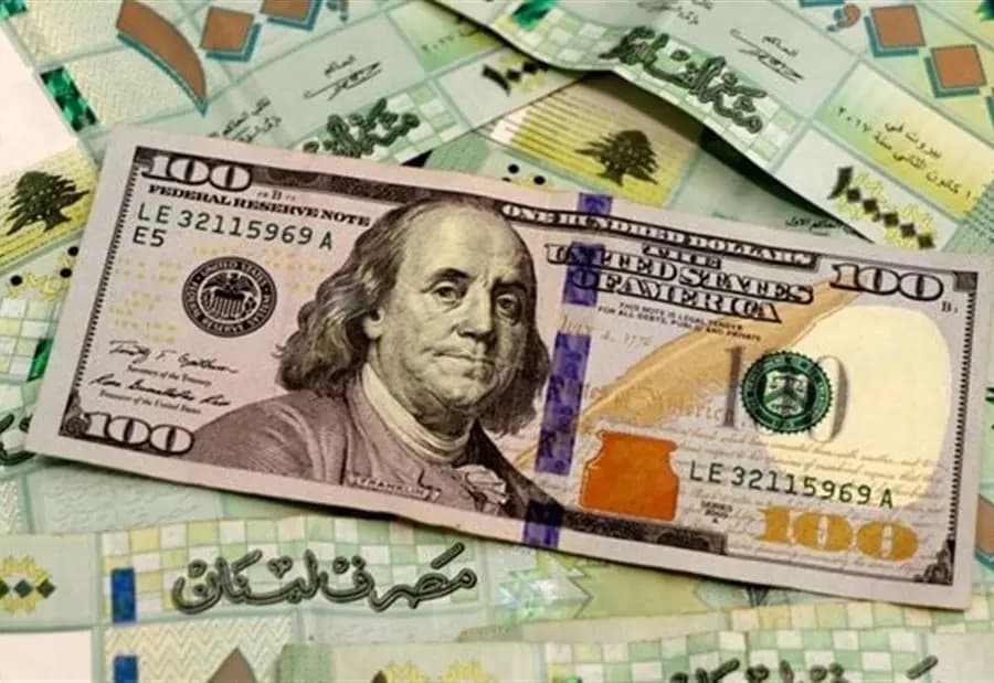 إليكم تسعيرة الدولار في السوق السوداء صباح اليوم الخميس..