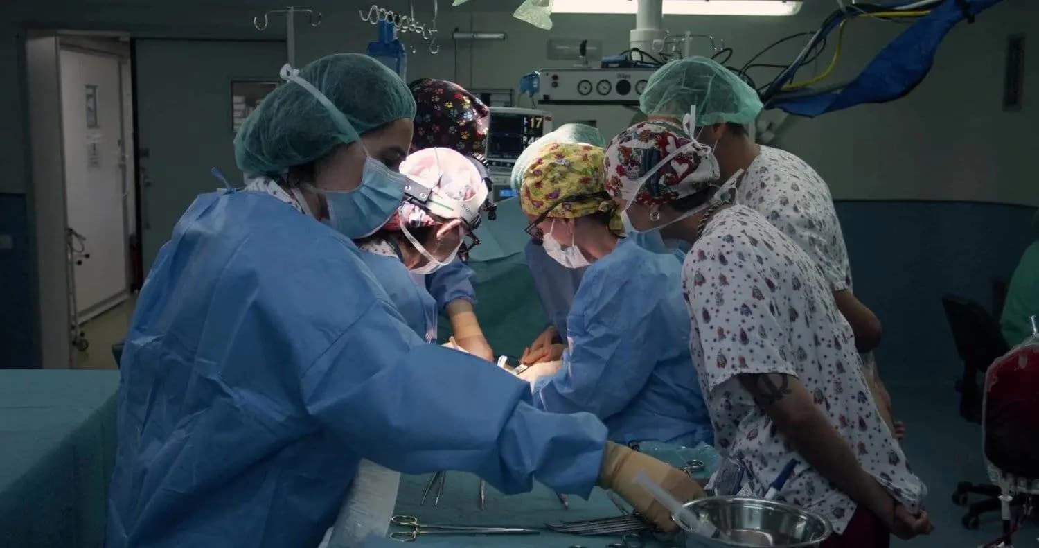 خضوع المرضى لجراحة على يد امرأة يقلّل من فرص تعرضهم للمضاعفات