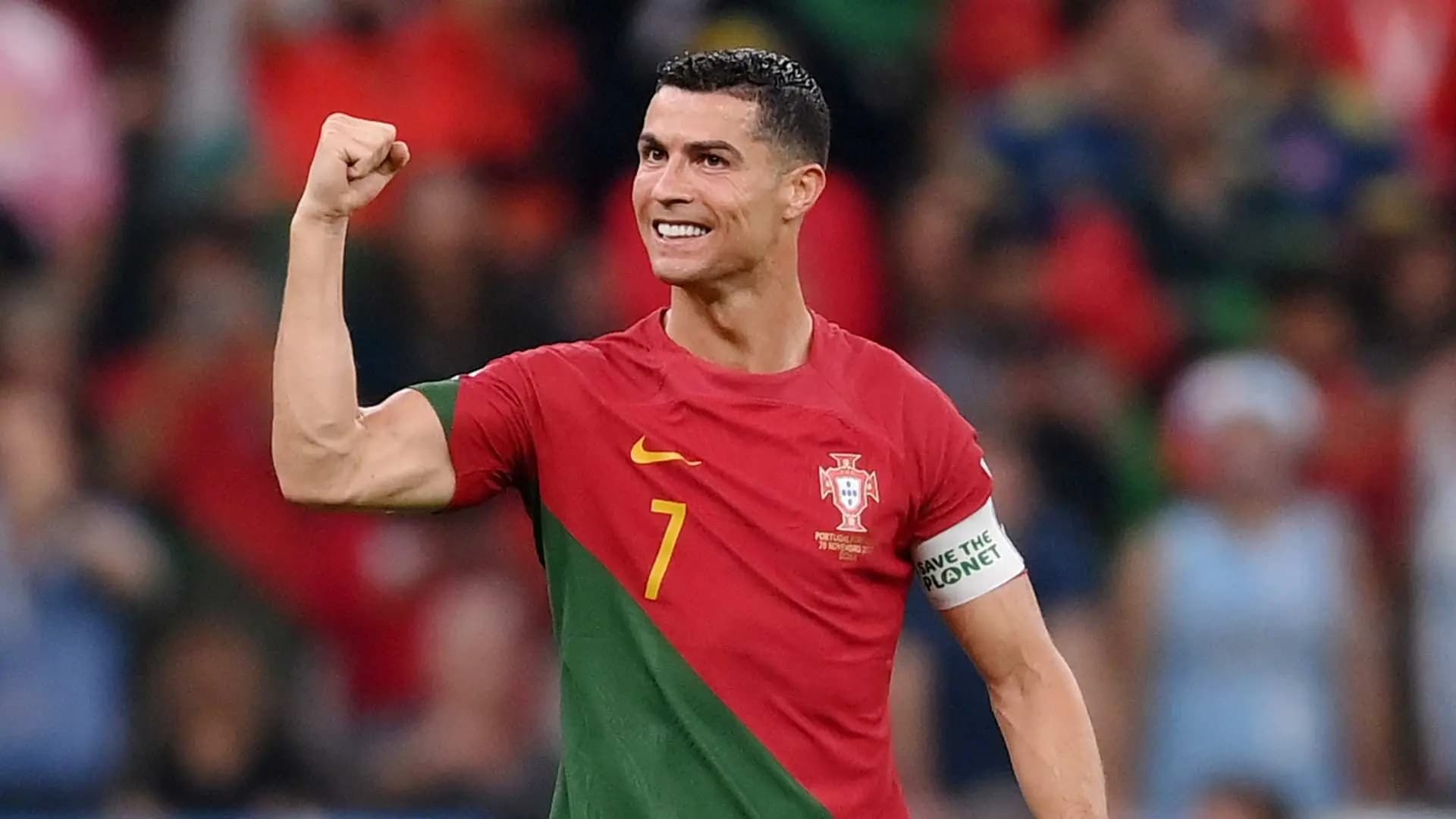 بعد 200 مباراة دوليّة.. رونالدو في تشكيلة البرتغال مُجدّدًا