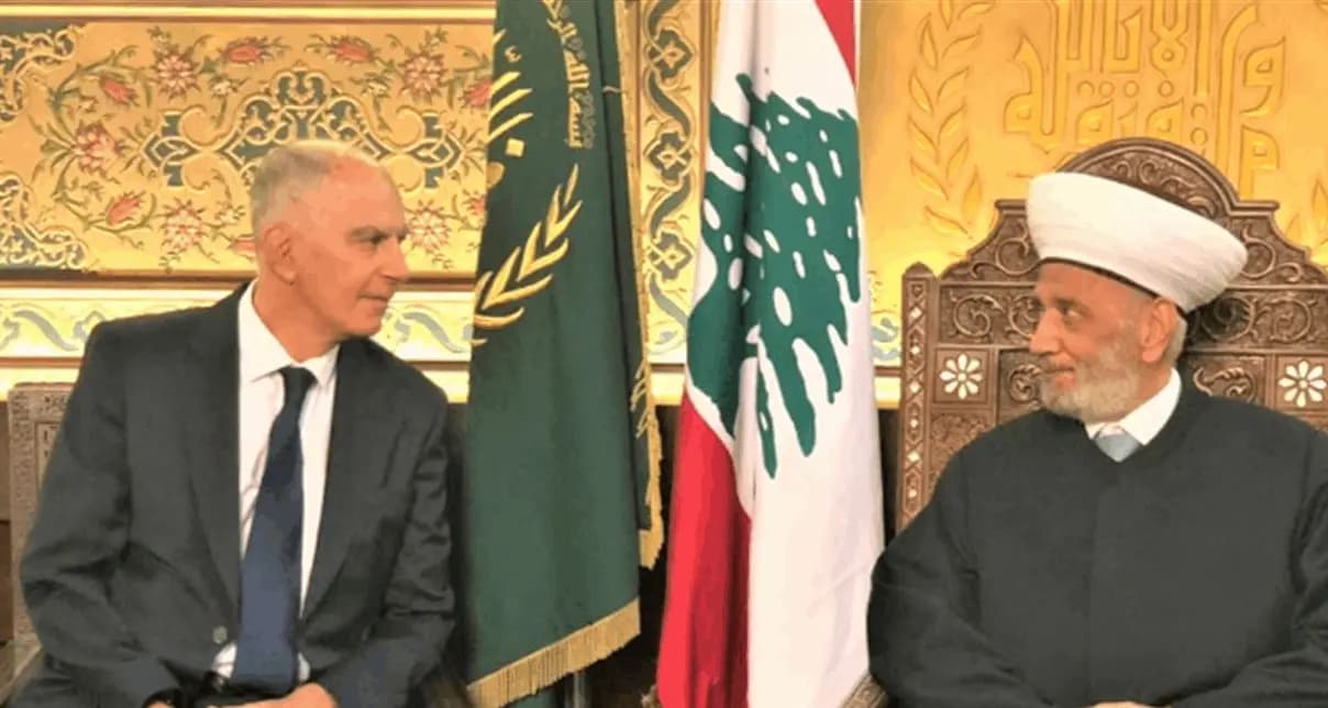 دريان يستقبلُ ماغرو