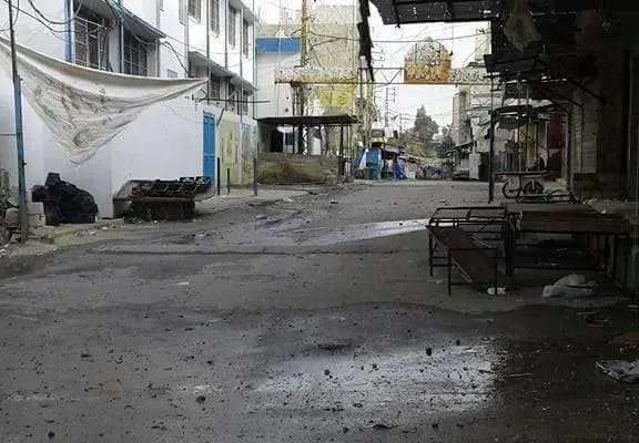 قذائف وإطلاق نار: الإشتباكات تتجدد في عين الحلوة