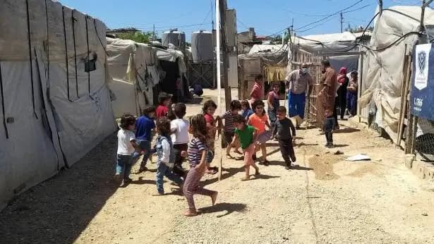 نداءٌ عاجلٌ للأمم المتحدة لوقف القتال في مخيم عين الحلوة وإخلاء مدارس الأونروا