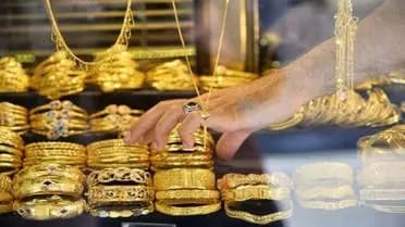 اللبنانيون يتهافتون على شراء الذهب.. والسبب؟