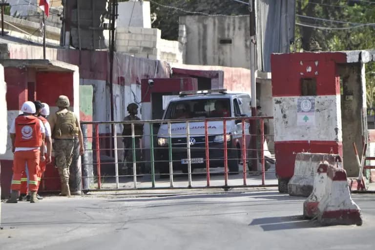 "تحالف القوى الفلسطينية" يدين استهداف مركزي الجيش في عين الحلوة