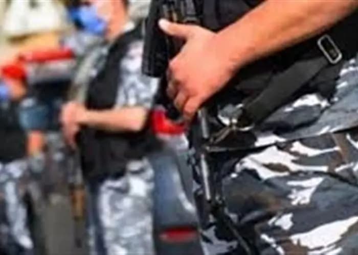 جريحان جراء إطلاق النار على سيارتهما في الجية