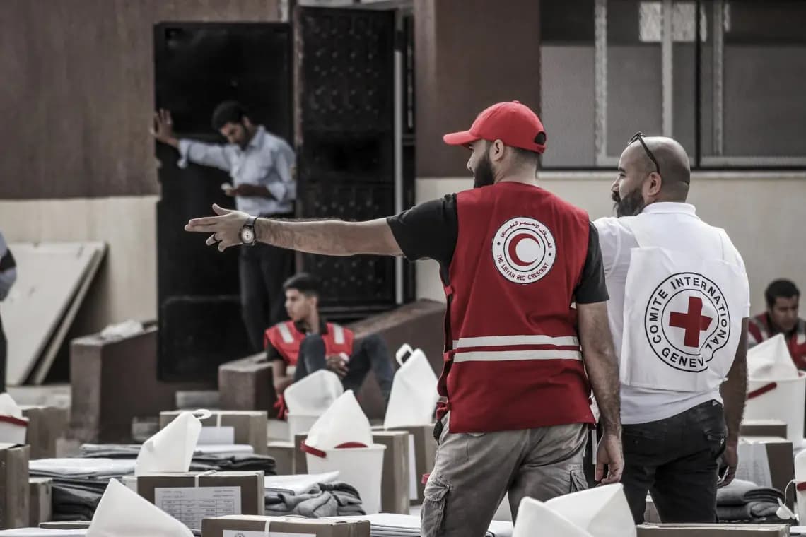 الصليب الأحمر في ليبيا: لا نزال نأمل بالعثور على أحياء