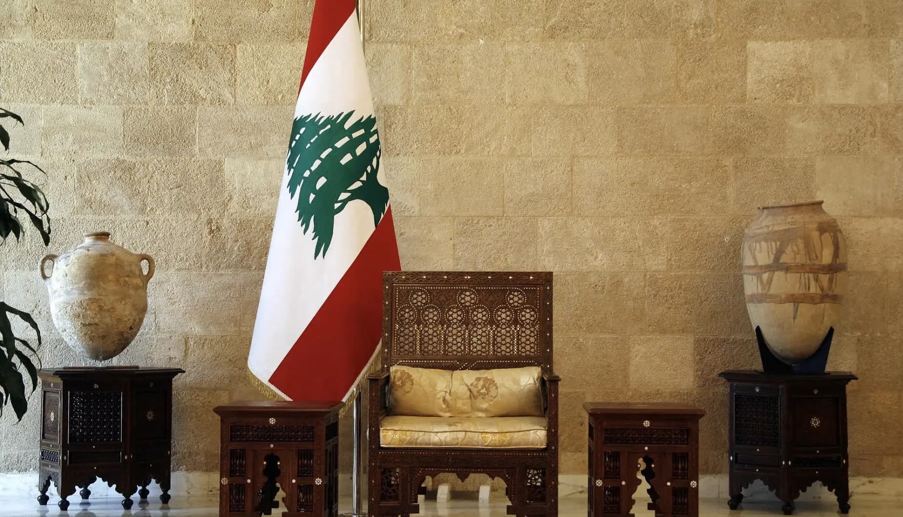 انتخاباتُ رئاسة الجمهوريّة معلّقةٌ على مشاريع الدّولِ ومَصالحِها!