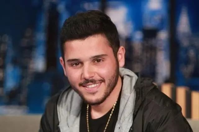 علاقة غرامية تجمع الوليد الحلاني بمذيعة الـ "LBCI"