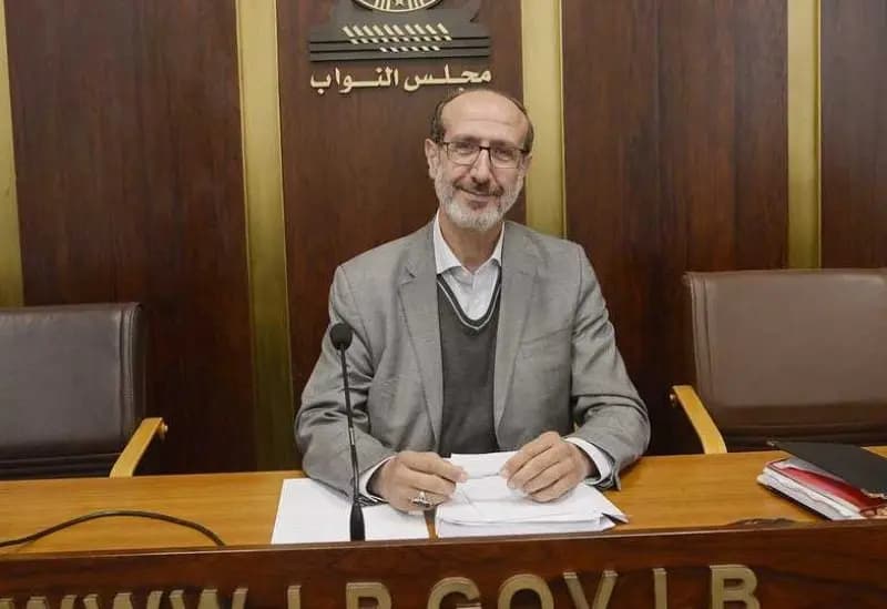 الموسوي "للذين تشرّبوا العمالة": نحنُ ثابتونَ ومنتصرون